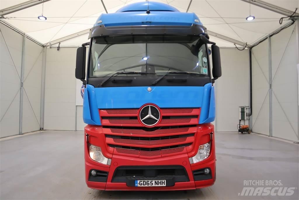 Mercedes-Benz Actros 2545 Trekkers