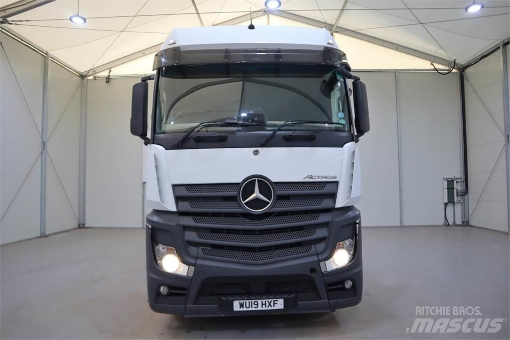 Mercedes-Benz Actros 2545 Trekkers