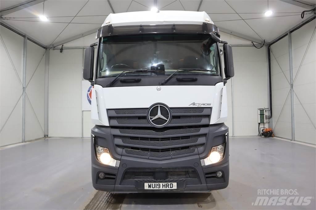 Mercedes-Benz Actros 2545 Trekkers