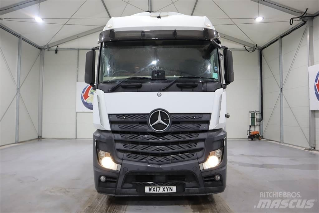 Mercedes-Benz Actros 2545 Trekkers