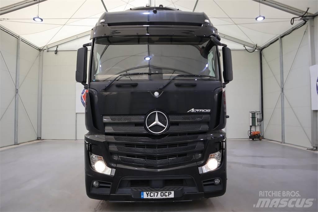 Mercedes-Benz Actros 2545 Trekkers