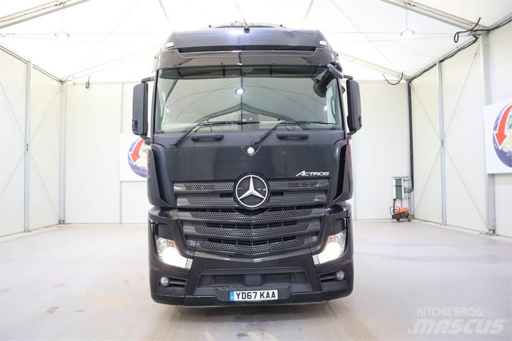 Mercedes-Benz Actros 2545 Trekkers