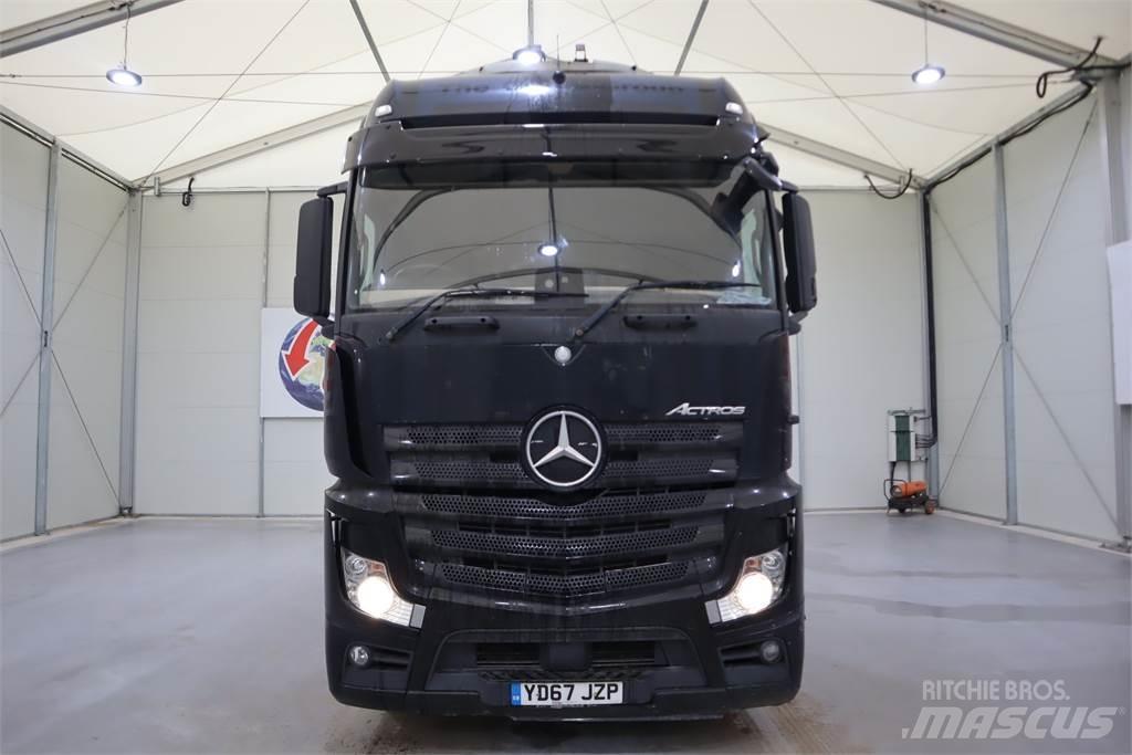Mercedes-Benz Actros 2545 Trekkers