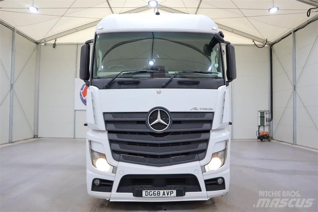 Mercedes-Benz Actros 2545 Trekkers