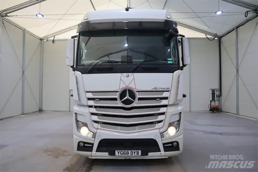 Mercedes-Benz Actros 2545 Trekkers