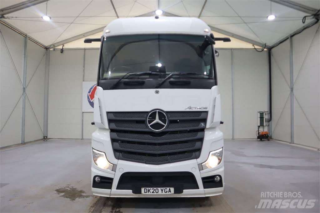 Mercedes-Benz Actros 2545 Trekkers