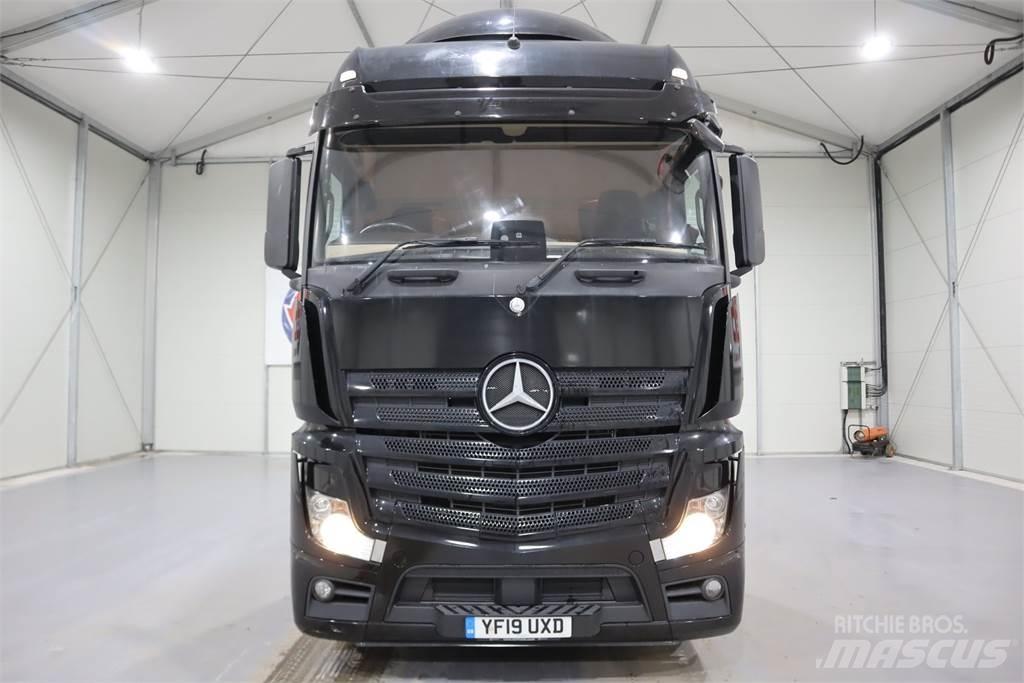 Mercedes-Benz Actros 2545 Trekkers