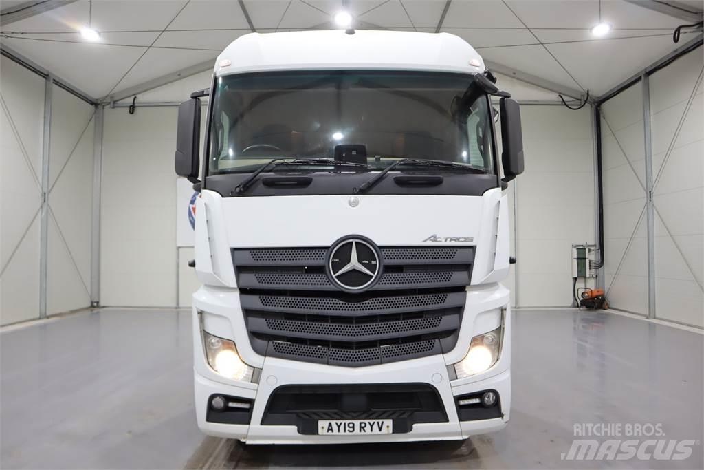 Mercedes-Benz Actros 2545 Trekkers