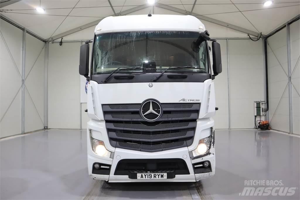 Mercedes-Benz Actros 2545 Trekkers