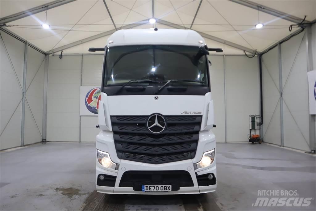 Mercedes-Benz Actros 2545 Trekkers