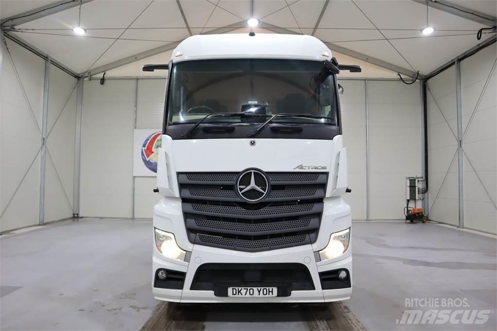 Mercedes-Benz Actros 2545 Trekkers