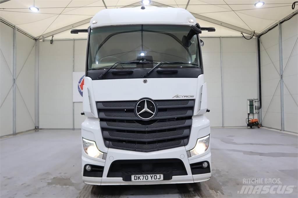Mercedes-Benz Actros 2545 Trekkers