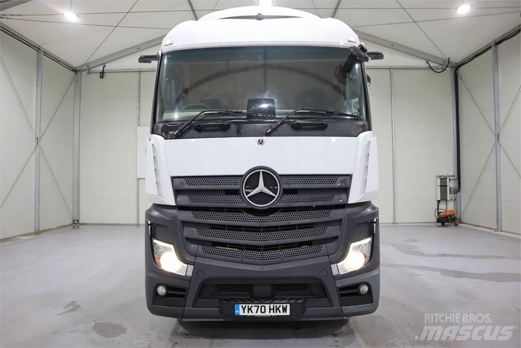 Mercedes-Benz Actros 2545 Trekkers