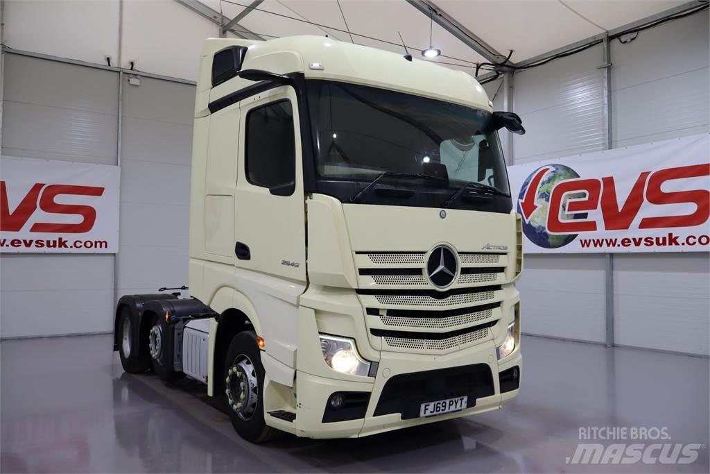 Mercedes-Benz Actros 2545 Trekkers