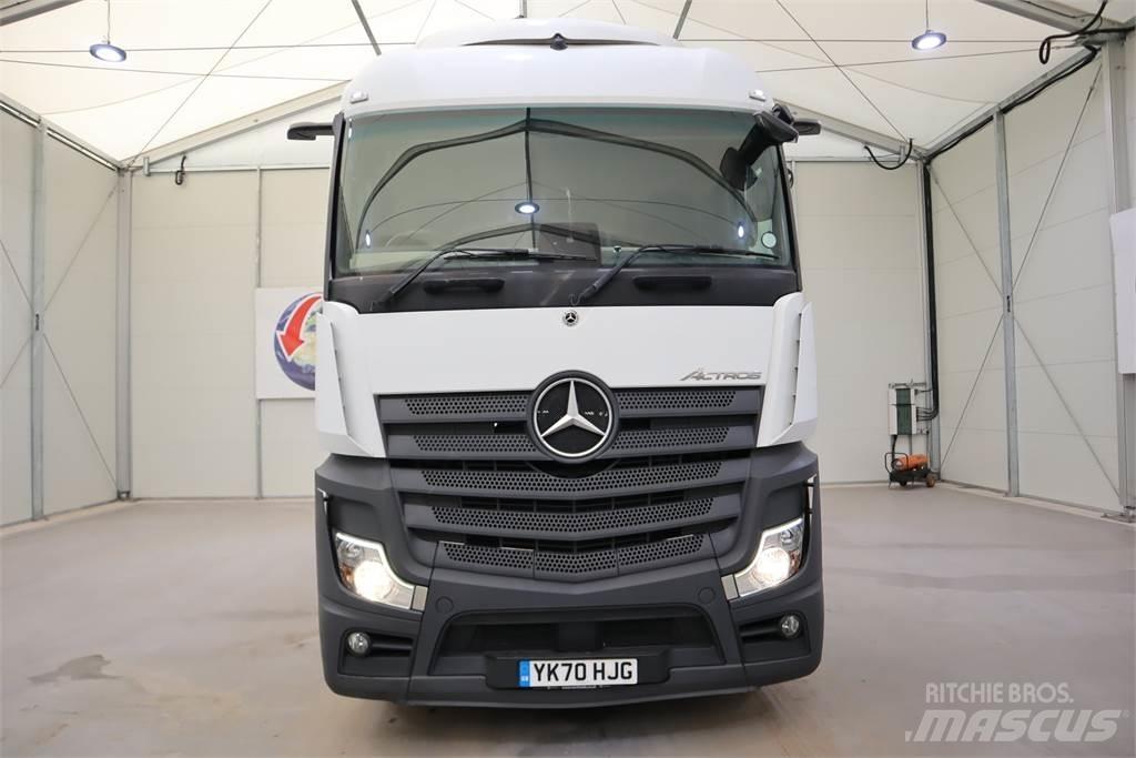 Mercedes-Benz Actros 2545 Trekkers
