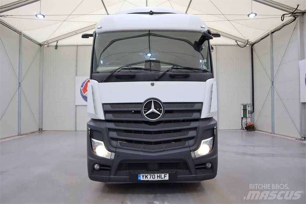 Mercedes-Benz Actros 2545 Trekkers