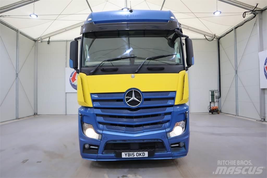 Mercedes-Benz Actros 2545 Trekkers