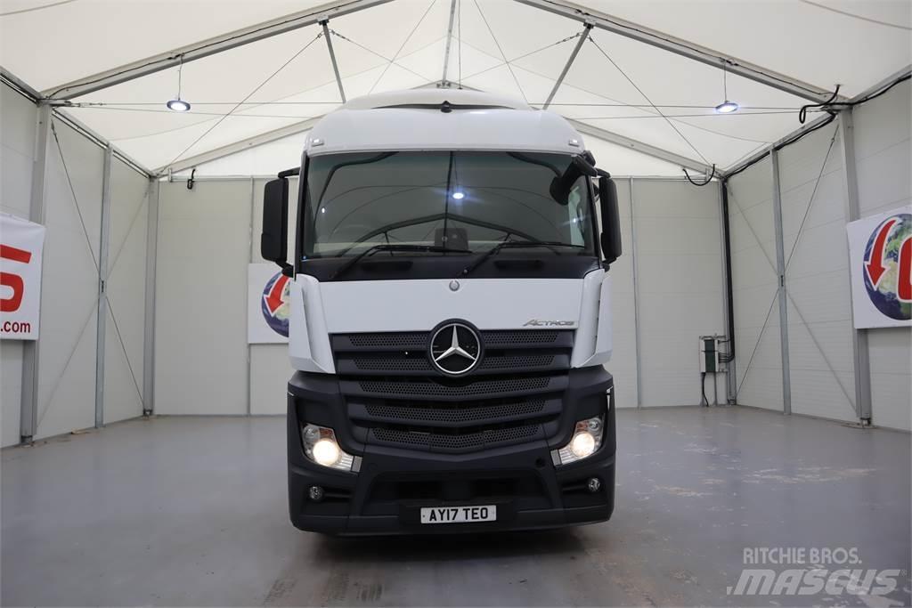 Mercedes-Benz ACTROS 2545 Trekkers