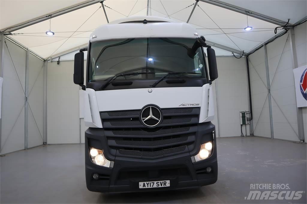 Mercedes-Benz ACTROS 2545 Trekkers