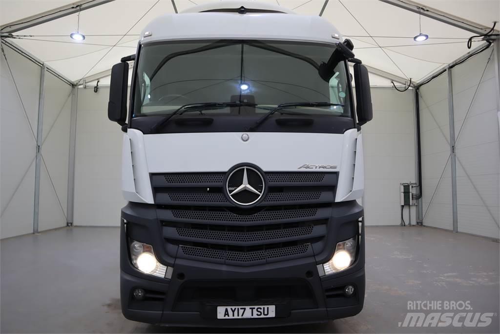 Mercedes-Benz ACTROS 2545 Trekkers