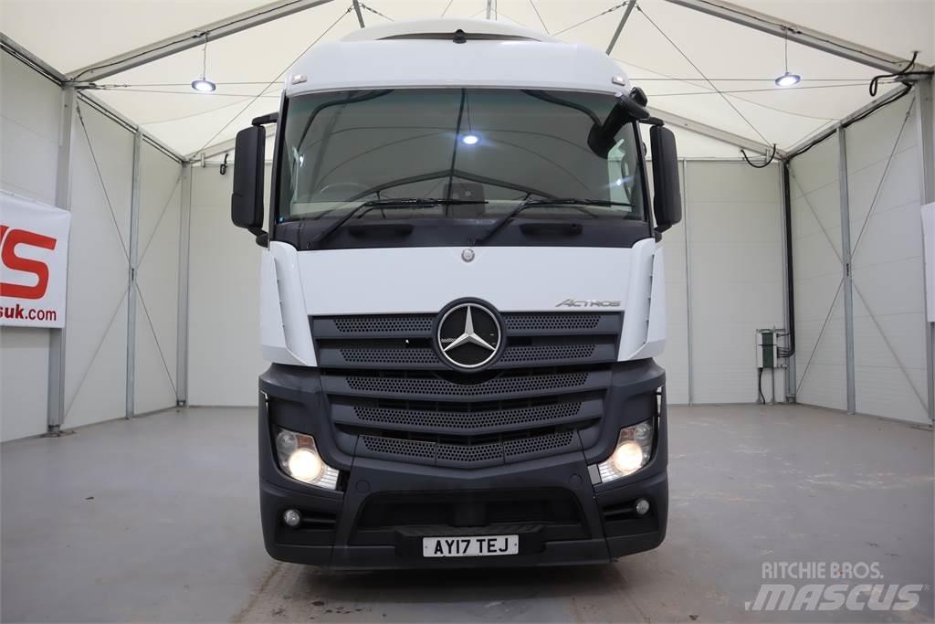 Mercedes-Benz ACTROS 2545 Trekkers