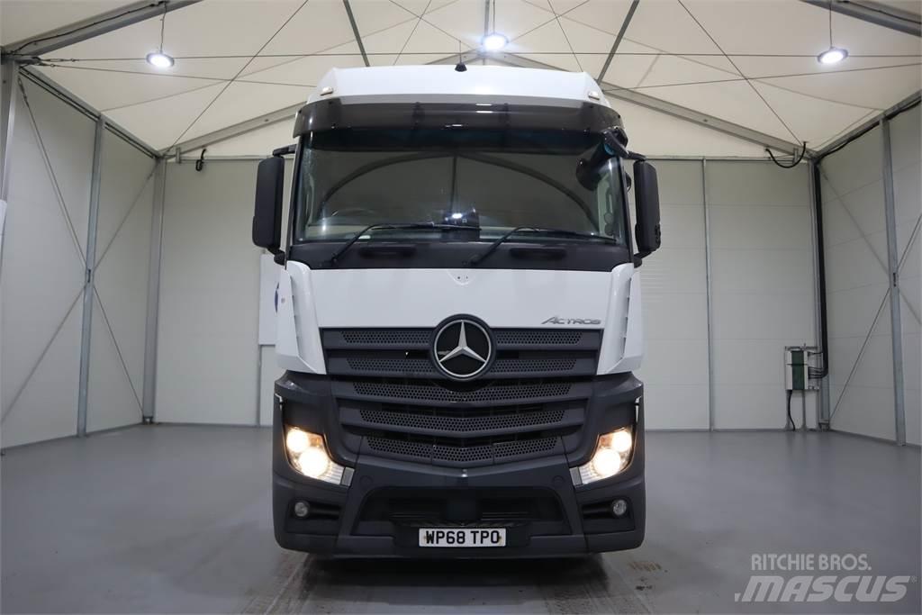 Mercedes-Benz ACTROS 2545 Trekkers