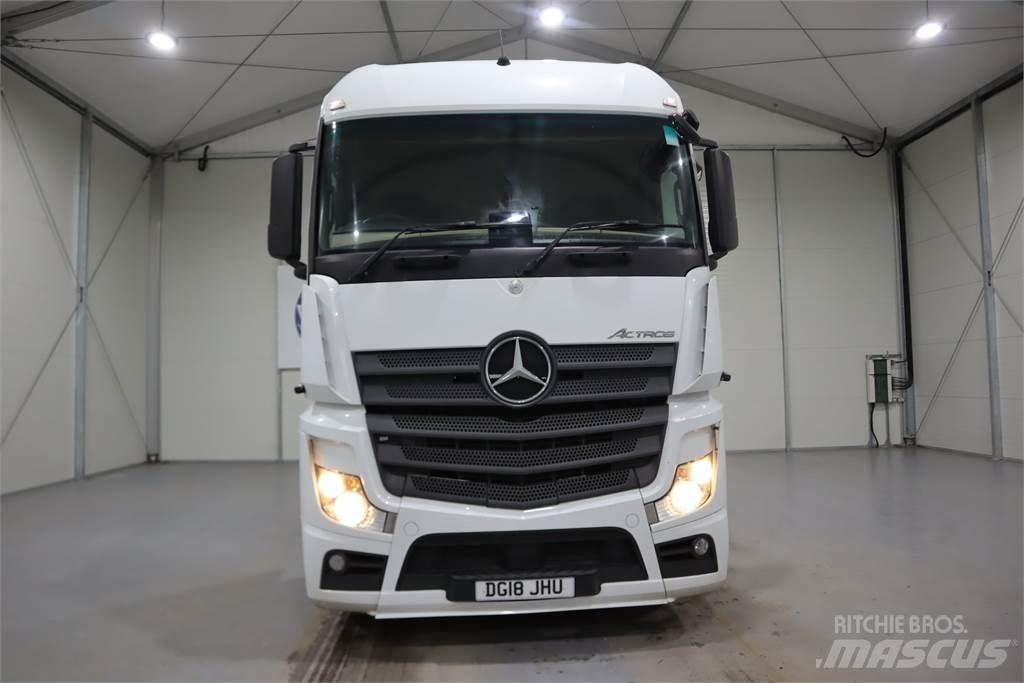 Mercedes-Benz ACTROS 2545 Trekkers