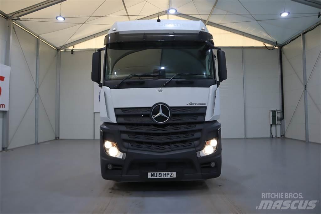 Mercedes-Benz ACTROS 2545 Trekkers