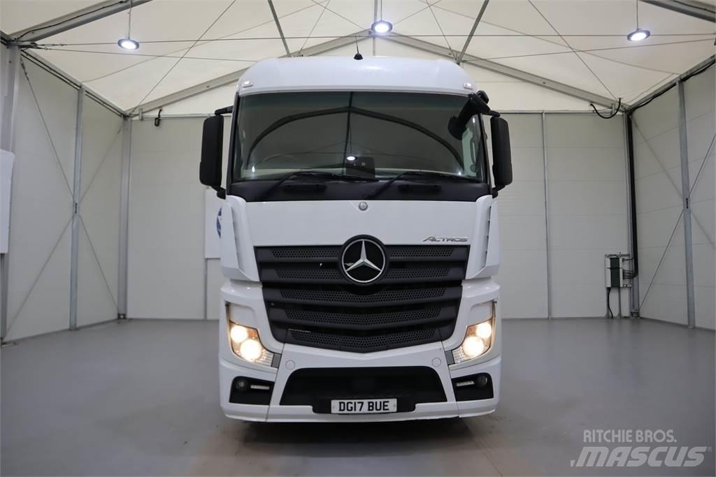 Mercedes-Benz ACTROS 2545 Trekkers