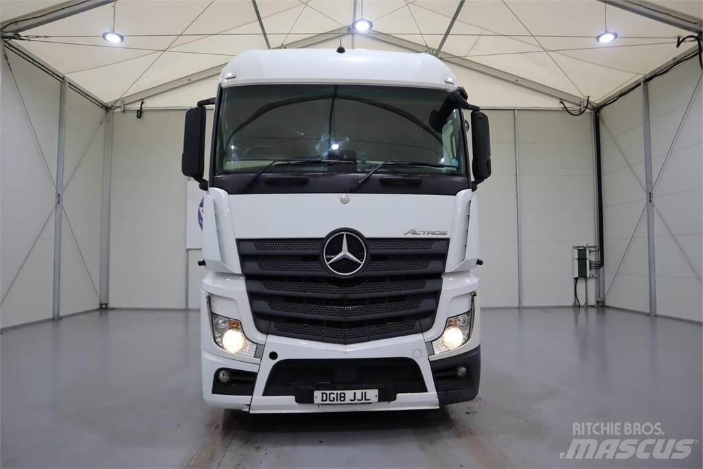 Mercedes-Benz ACTROS 2545 Trekkers