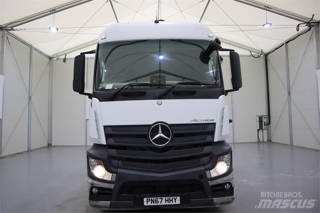 Mercedes-Benz ACTROS 2546 Trekkers