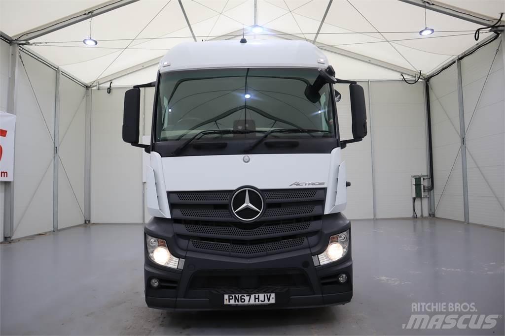 Mercedes-Benz ACTROS 2546 Trekkers