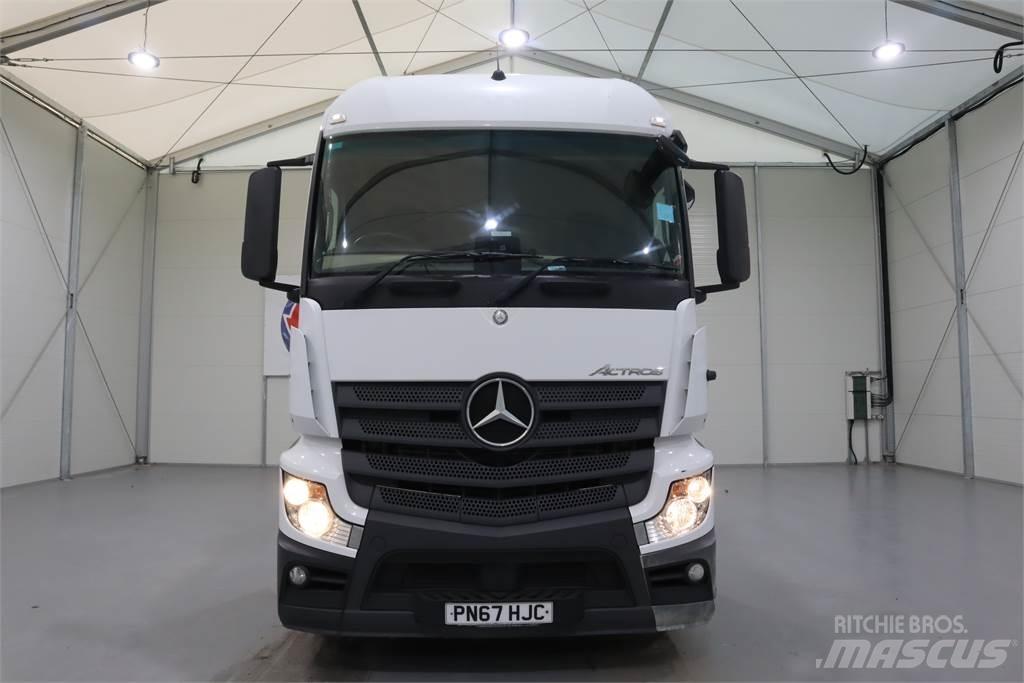 Mercedes-Benz ACTROS 2546 Trekkers
