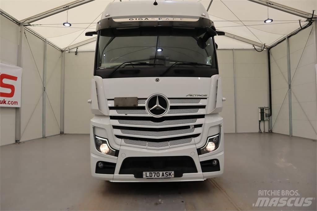 Mercedes-Benz ACTROS 2551 Trekkers