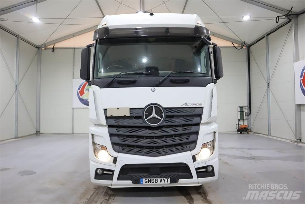 Mercedes-Benz Actros 2551 Trekkers