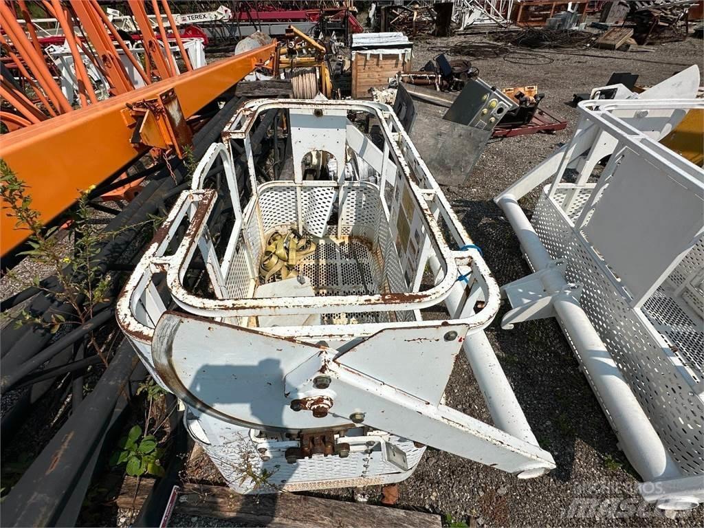 Altec  Kranen onderdelen en gereedschap