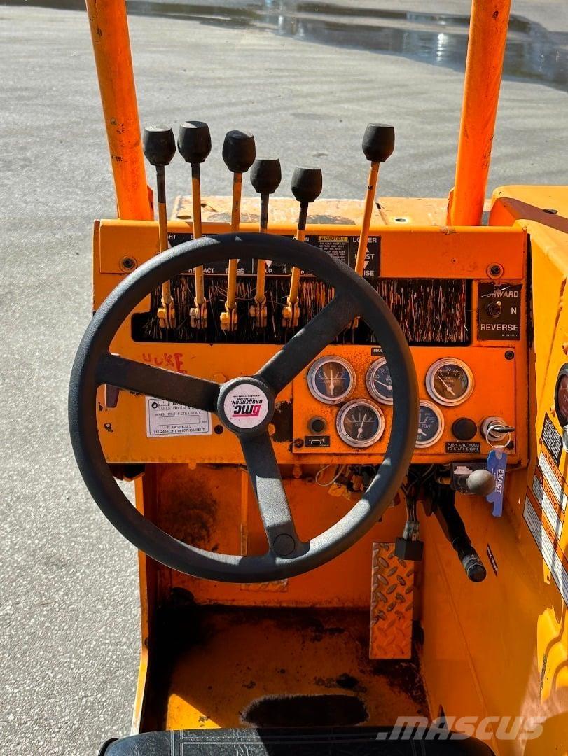 Broderson IC-35-2B Ruwterrein kranen