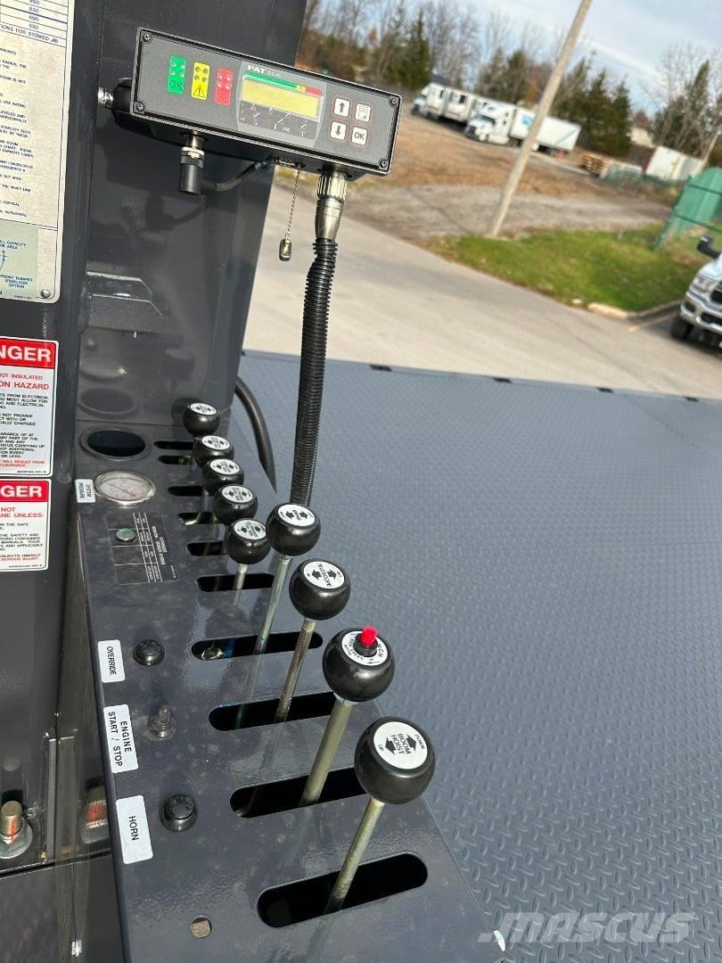 Manitex 26101 C Vlakke laadvloer met kraan