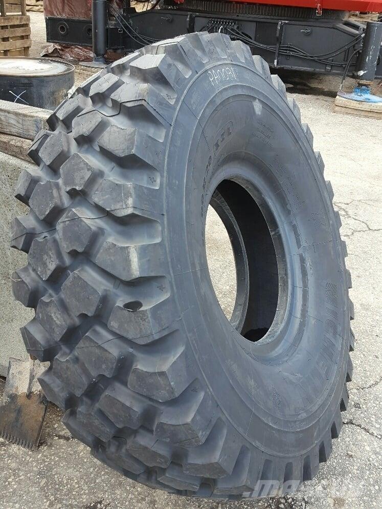 Michelin 16.00R20 Banden, wielen en velgen