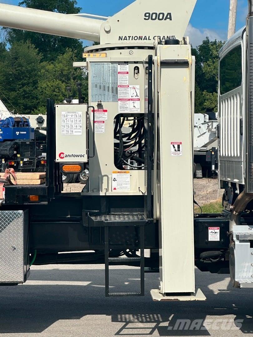 National 900A Vlakke laadvloer met kraan