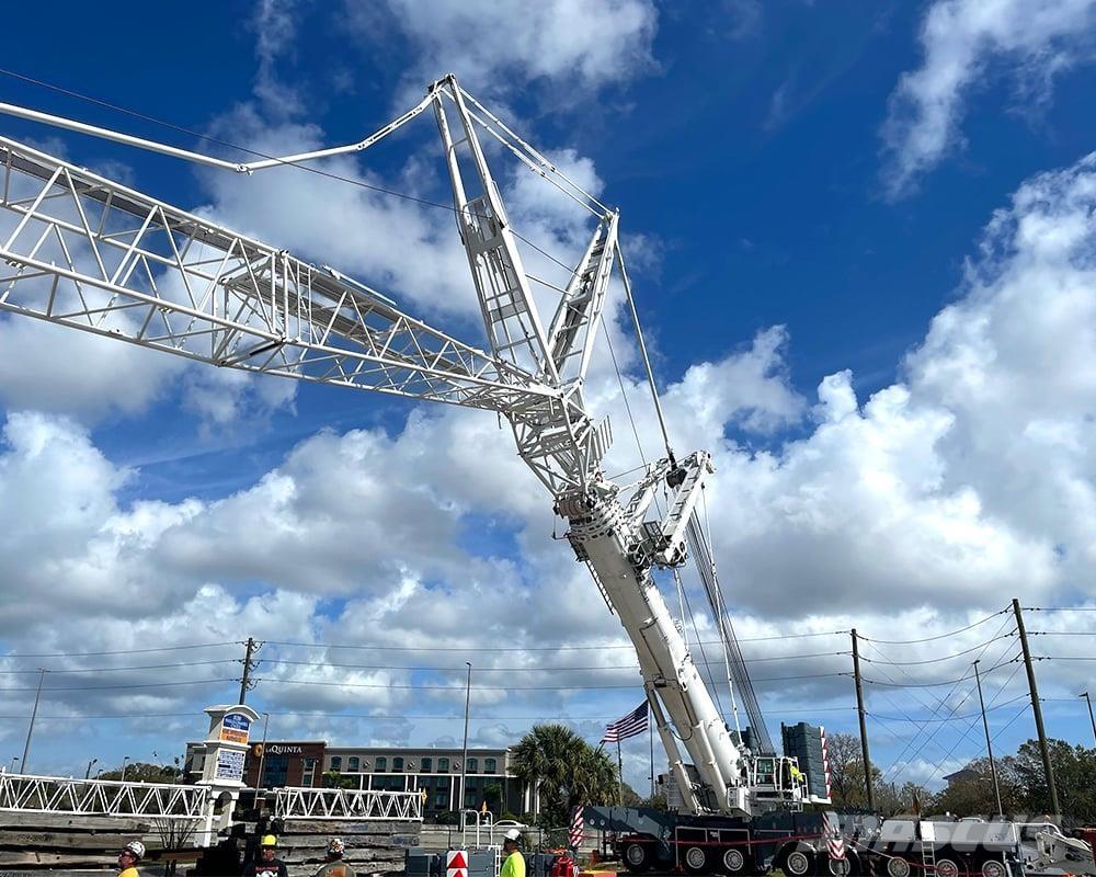 Tadano AC 8.500-1 Kranen voor alle terreinen