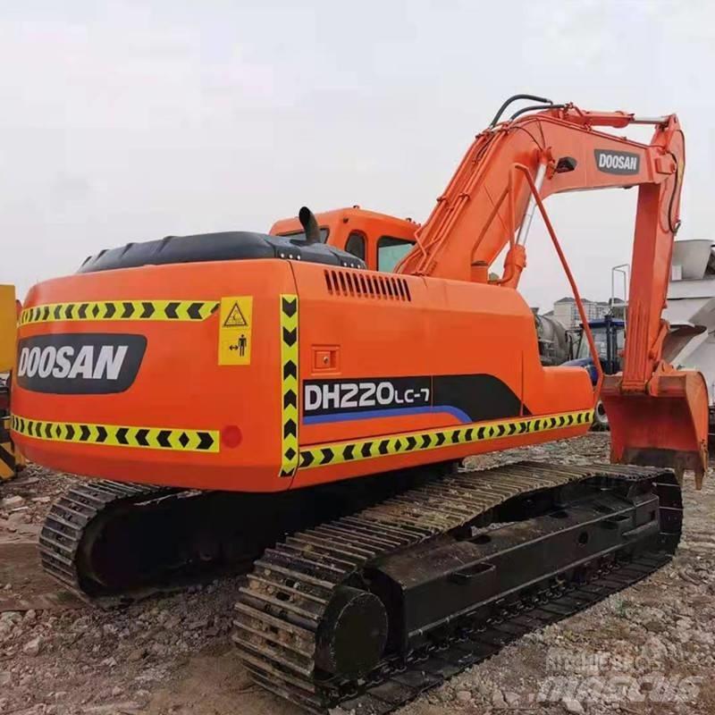 Doosan DH 220 Rupsgraafmachines