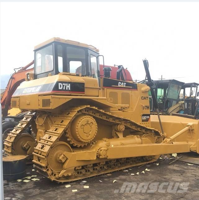 CAT D7H Rupsdozers