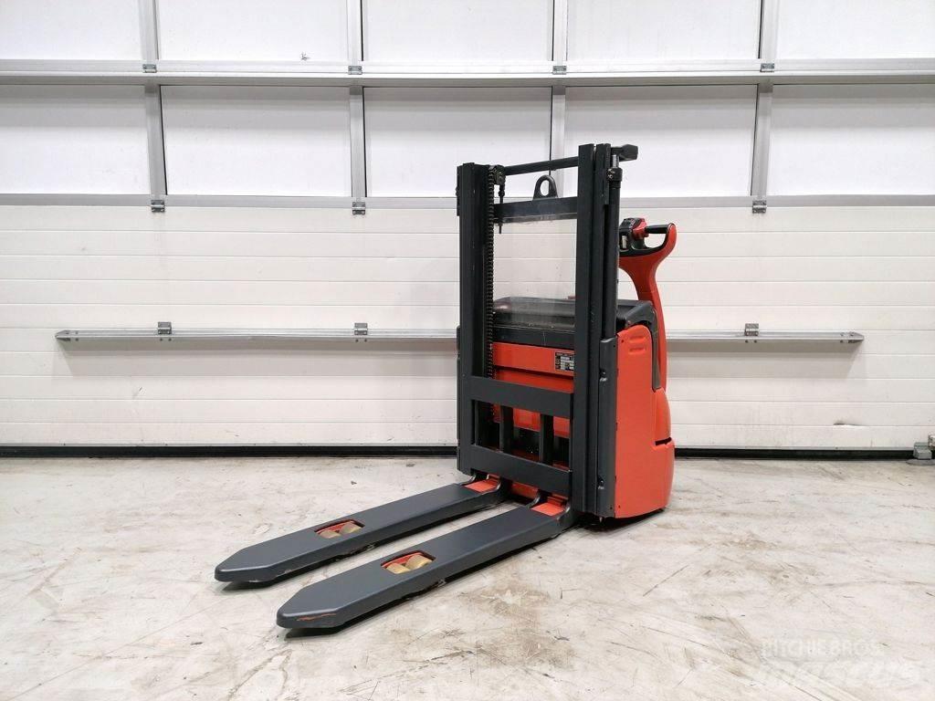 Linde L10 Stapelaar meeloop