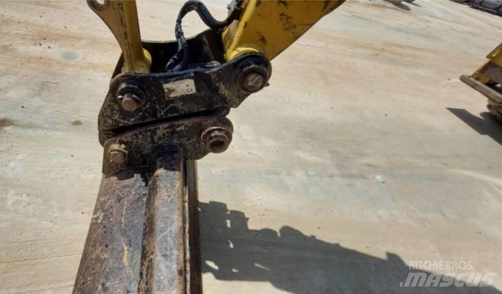 CAT 432 F2 Graaf-laadcombinaties
