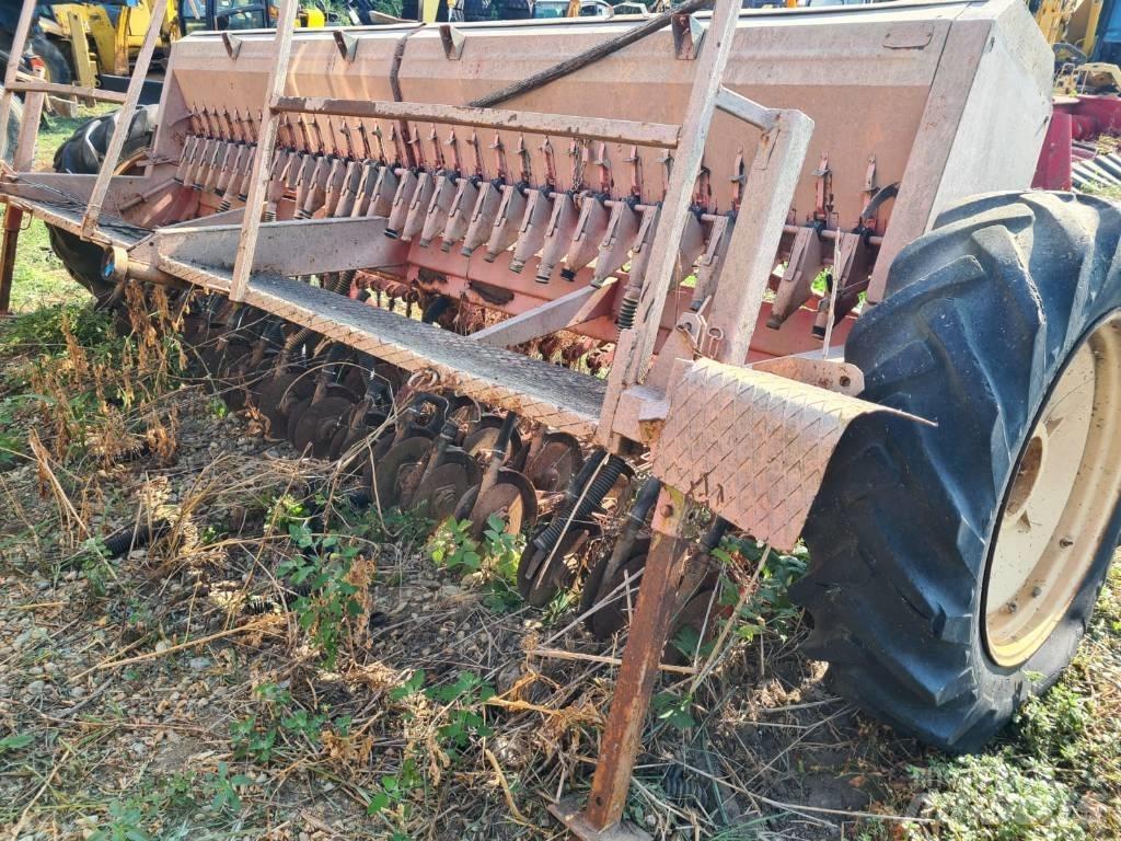 Kuhn 4M Zaaicombinaties