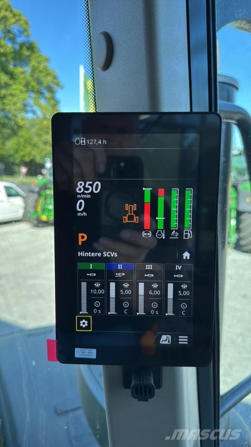 John Deere 6M185 Tractoren