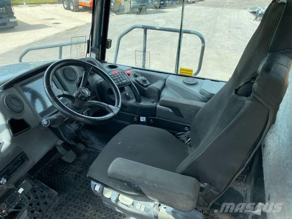 Bell ADT B30E Knik dumptrucks