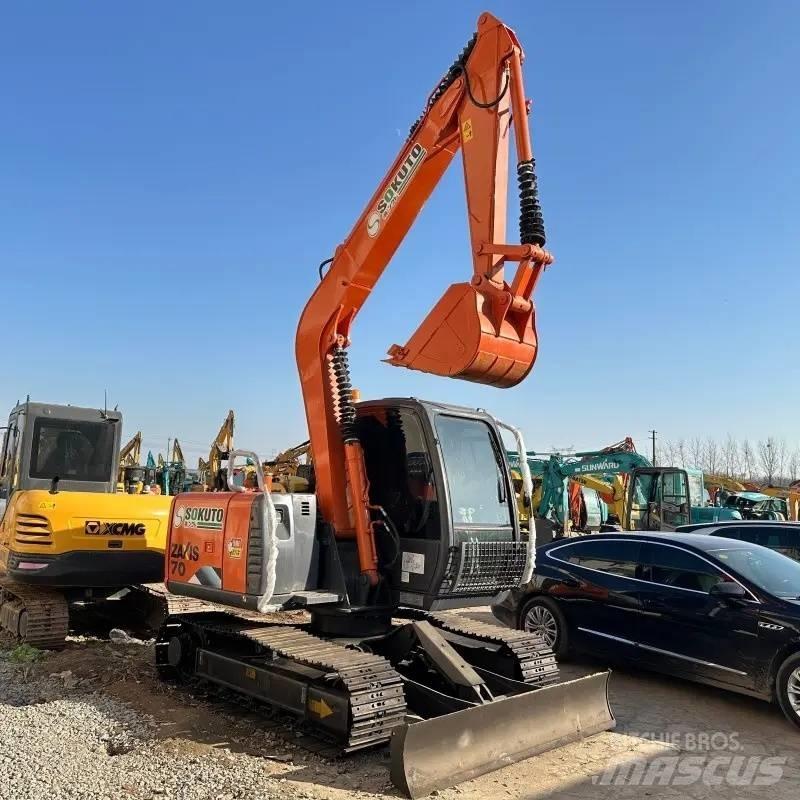 Hitachi ZX 70 Minigraafmachines < 7t