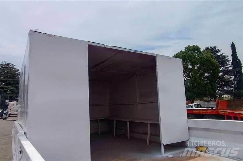 Isuzu NPR400 Anders
